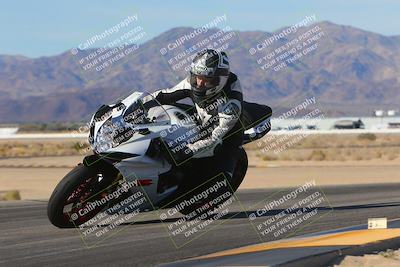 media/Dec-10-2023-SoCal Trackdays (Sun) [[0ce70f5433]]/Turn 9 Inside Set 1 (1115am)/